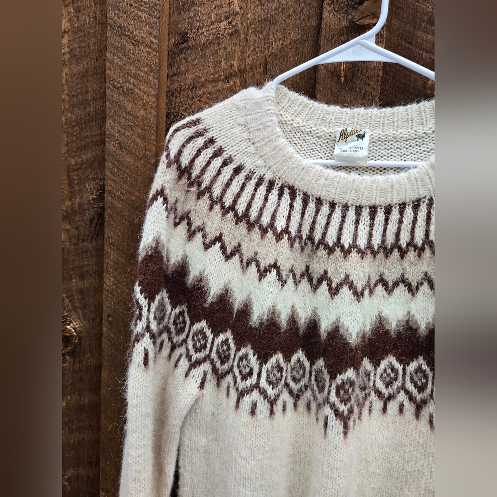 Wool Knit Sweater - Picture 2 of 5
